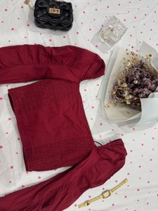 ZARA Chic Burgundy Ruched Crop Top