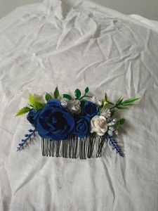 Elegant Floral Hair Comb