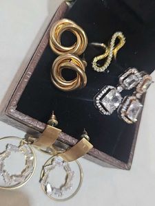 Assorted Jewelry Set