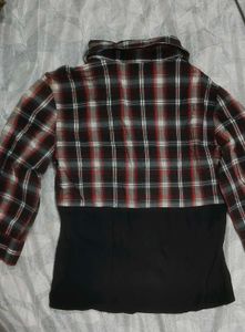 Stylish Plaid &amp; Black Ruffle Top