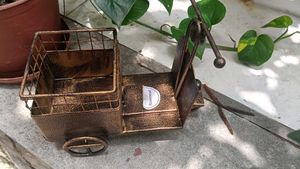 Rosemead Tricycle Planter