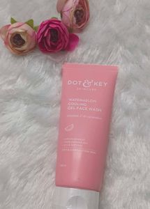 Dot & Key Face Wash