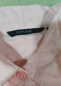 Classic 🔥 Pink Cropped Button-Up Shirt