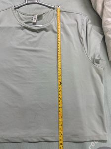 H&amp;M Green T-shirt