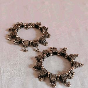 Asthetic Silver Bangles Pair Of 2