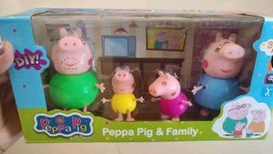 Brand New** Peppa Pig family Toy Box