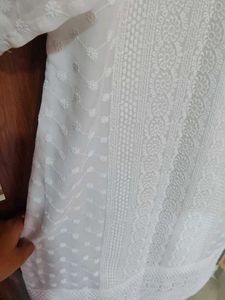 Elegant White Chikankari Kurta