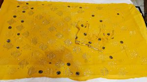 🇳🇿💫🎀 Y2K Exquisite Yellow Embellished Saree