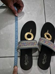 Stylish Women's Black Flat Sandals