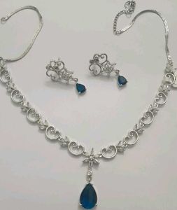 Stunning Blue Stone Jewellery Set