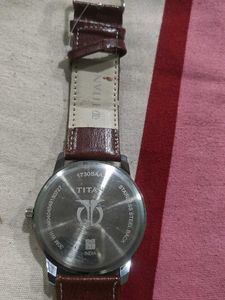 Titan Men's Black Analogue Watch