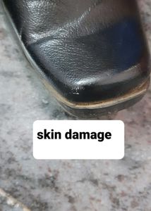 Shoe