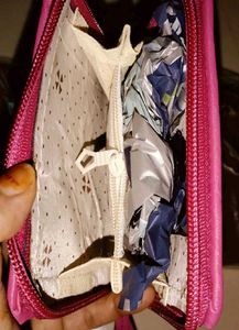 Brand new Cute Pink Wallet with Star &amp; Bow Detail