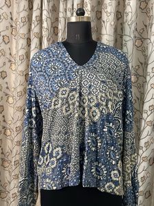 Bohemian Print V-Neck Long Sleeve Top