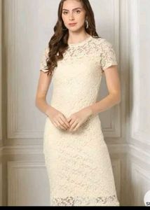 Elegant Lace Sheath Dress Size M