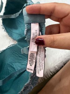 Victoria’s Secret bra