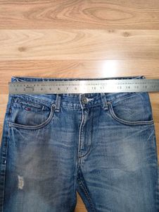 Tommy Hilfiger Denim jeans