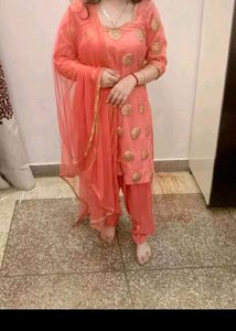 Women Kurta Set & Suits