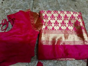 Vibrant Pink Banarasi Silk Saree