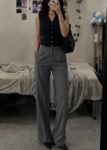 Chic Grey Wide-Leg Trousers