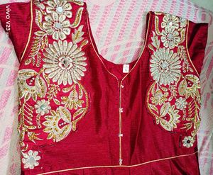 Heavy Zari Embroidery Silk Gown L Size