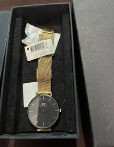 Authentic Daniel Wellington Petite Watch
