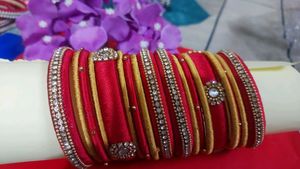 Red &amp; Gold Bangle Set