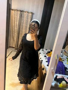 Chic Black Lace Dress 🐦‍⬛