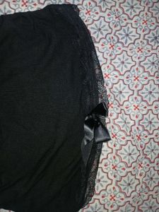 Black Savana Tube Top with Lace Trim