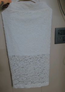 Elegant White Lace skirt