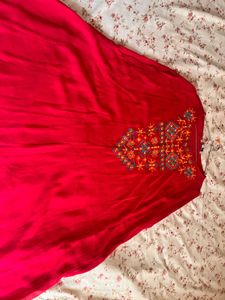 Vibrant Pink Embroidered Kurta