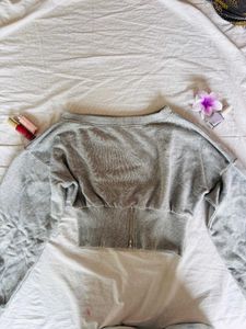 Grey Long Sleeve Cropped Sweatshirt