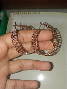 ring shape golden earrings