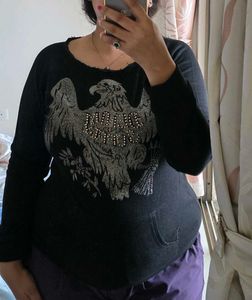 Black Crew Neck Sweatshirt