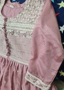 L-Xl Size Floor Length Kurti