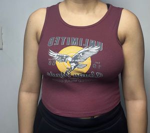 Maroon Graphic Print Cropped Tank Top