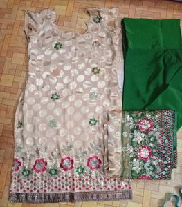 Designer partywala New Churidar
