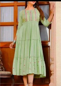 Elegant Tiered Anarkali Kurta