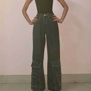 urbanic charcoal cargo style denim