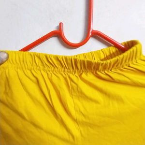 bright yellow colour Leggings