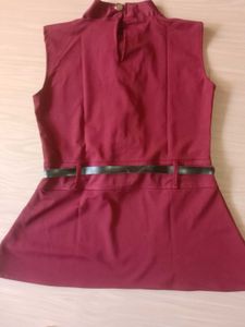 Cute top 30-32 size