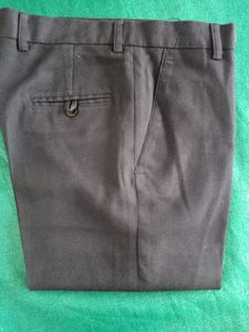 brand new unused fresh 32 size pent