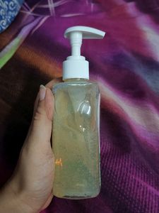 Mamaearth Tea Tree Pimple Control Face Wash
