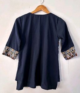Pannkh Branded Top ❤️