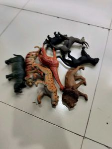 Wild Animal Figurines Set