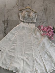 Elegant White Dress 🤍