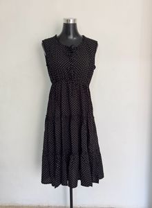 Chic Polka Dot Tiered Midi Dress