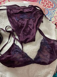 Elegant Nightgown &amp; Robe Set 4 pieces