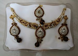 Diamond Necklace Set With Earrings And Mang Tikka