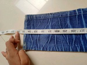 Stylish Blue Wash Jeans